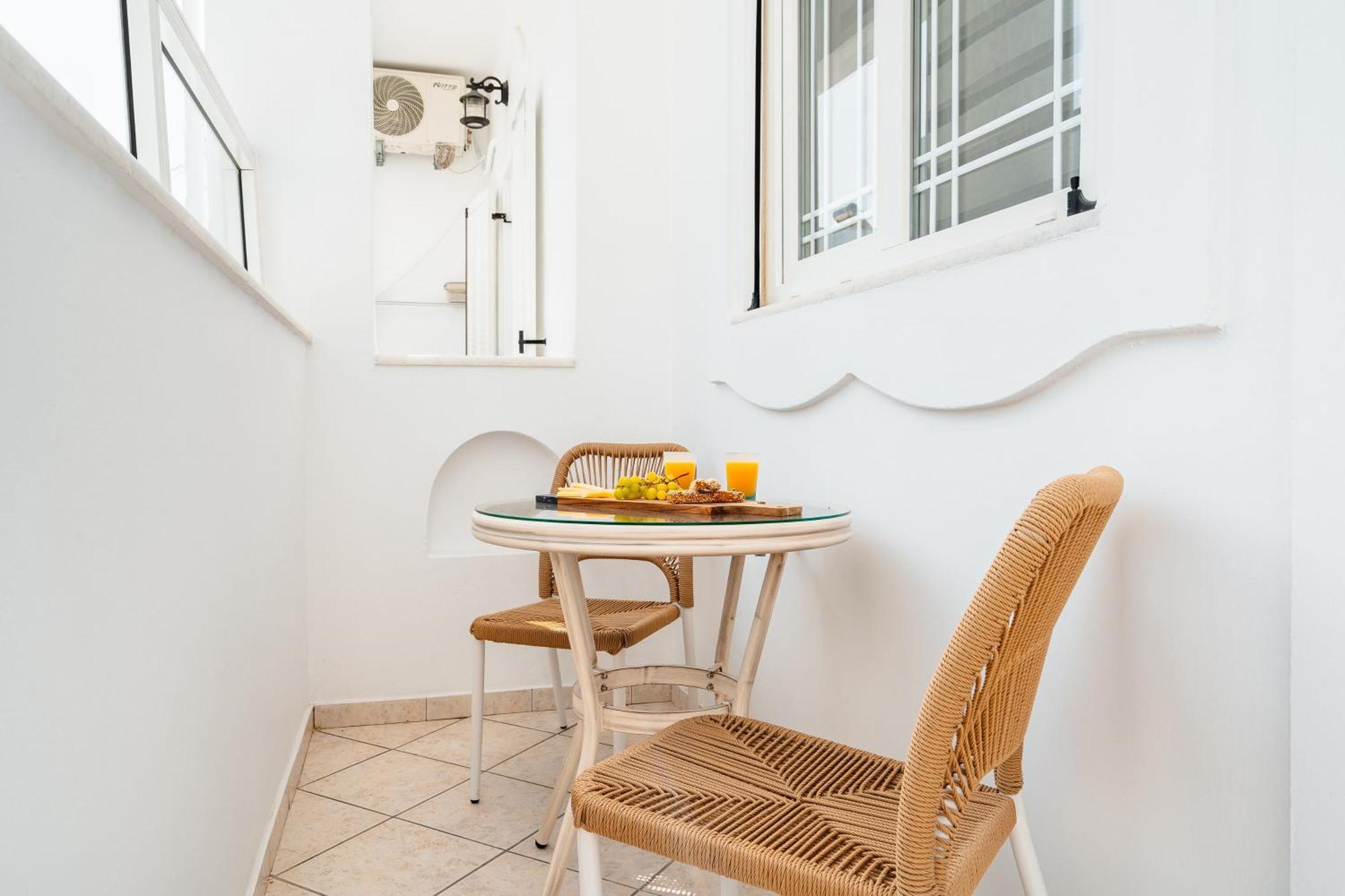 Smirida Suites Naxos City Exteriör bild